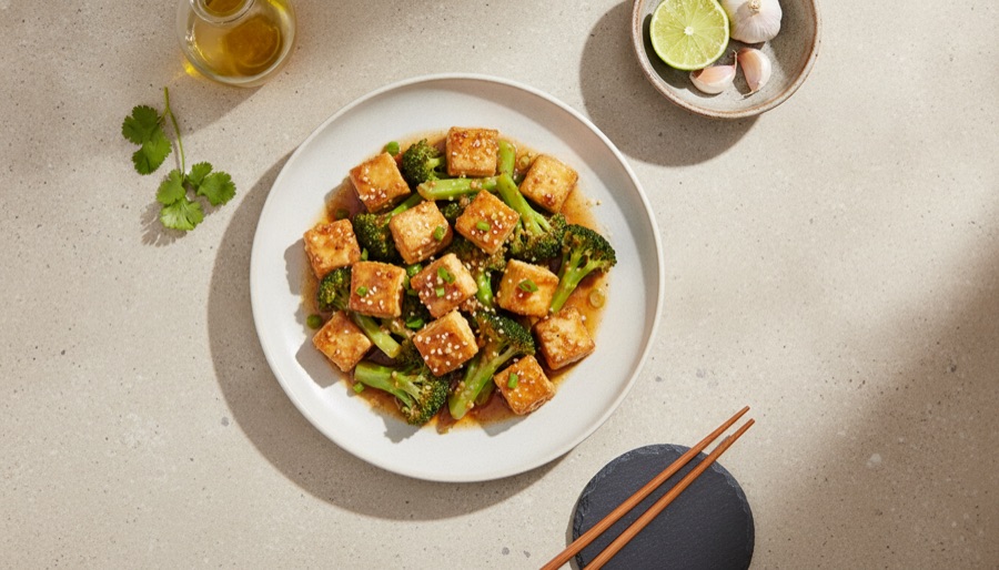 Tofu and Broccoli with Garlic Sauce